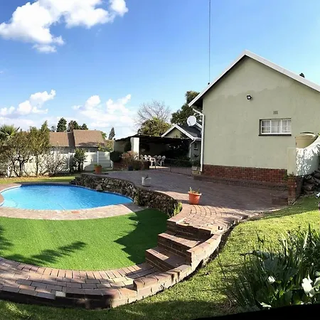 The Valley, Tranquil 3 Bedroom Home With Pool Midrand Exterior photo