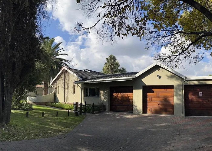 The Valley, Tranquil 3 Bedroom Home With Pool